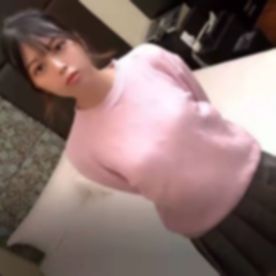 Eカップ女子大生の日常。好奇心で身に付いたヲタ生活と夜の密会。