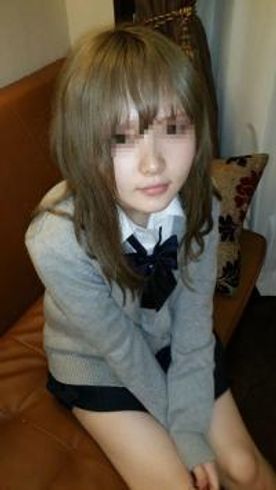 【個撮】私立付属普通③ご飯だけのところをフェラまで