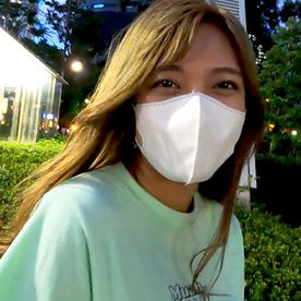 美巨乳女子大生。瑞々しい10代の膣がチンコの形で変形するぐらい激しくハメ倒す